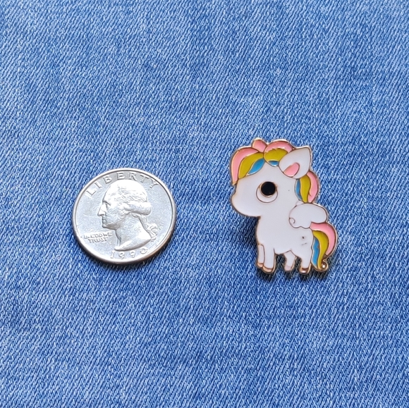 2/$20 Rainbow Pony Enamel Pin - Picture 3 of 3